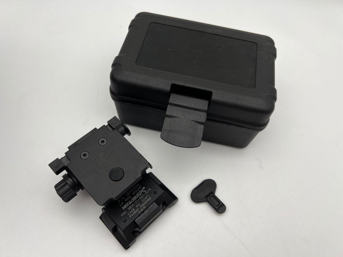 Регулируемый кронштейн для установки ПНВ, бинокуляров, экшн камер на шлем в кейсе - фото 2