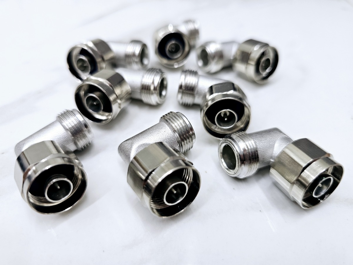 Уголки для РЭБ Ромашка - фото 2