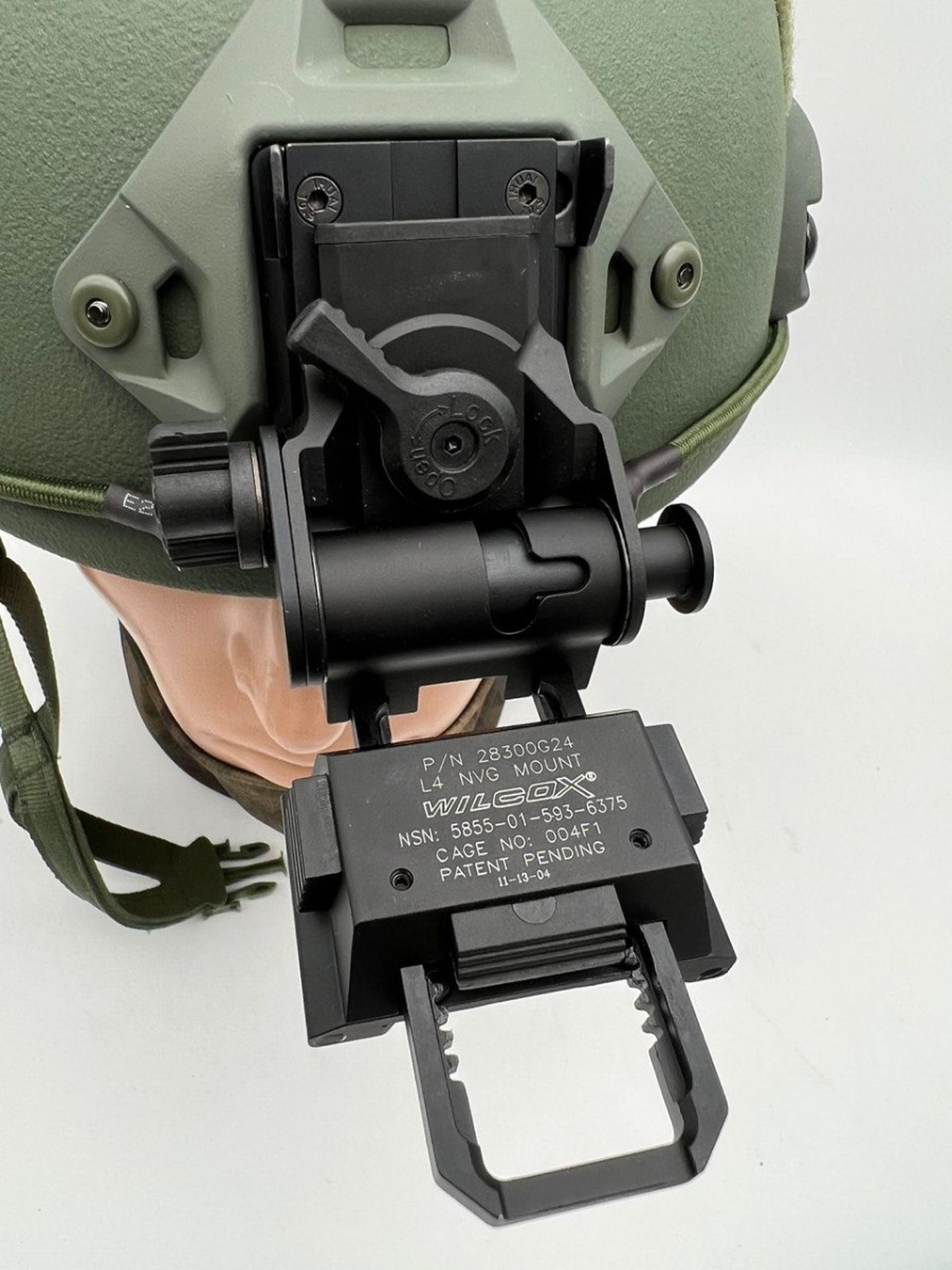 Регулируемый кронштейн для установки ПНВ, бинокуляров, экшн камер на шлем в кейсе - фото 4